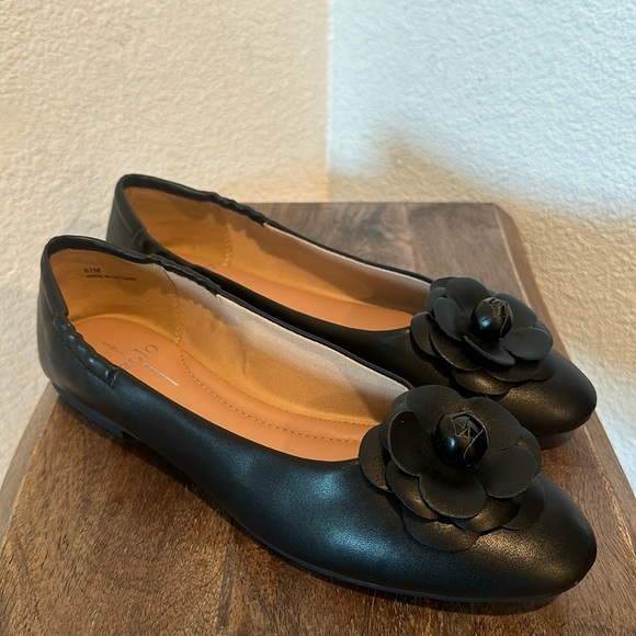 LINEA Paolo Nina ballet Black flats Women’s Size 8.5 M - Picture 1 of 12